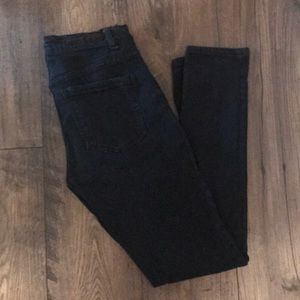 Dark wash Liverpool Abby Skinny